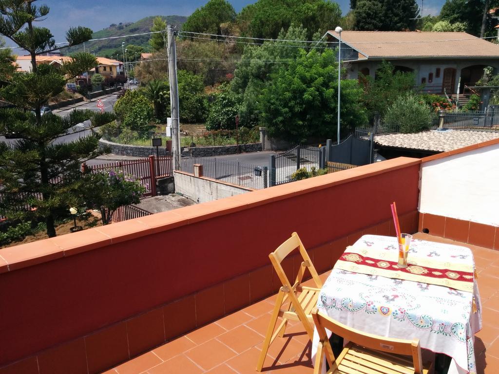Casa Vacanze Volpe Dell'Etna Nicolosi Værelse billede