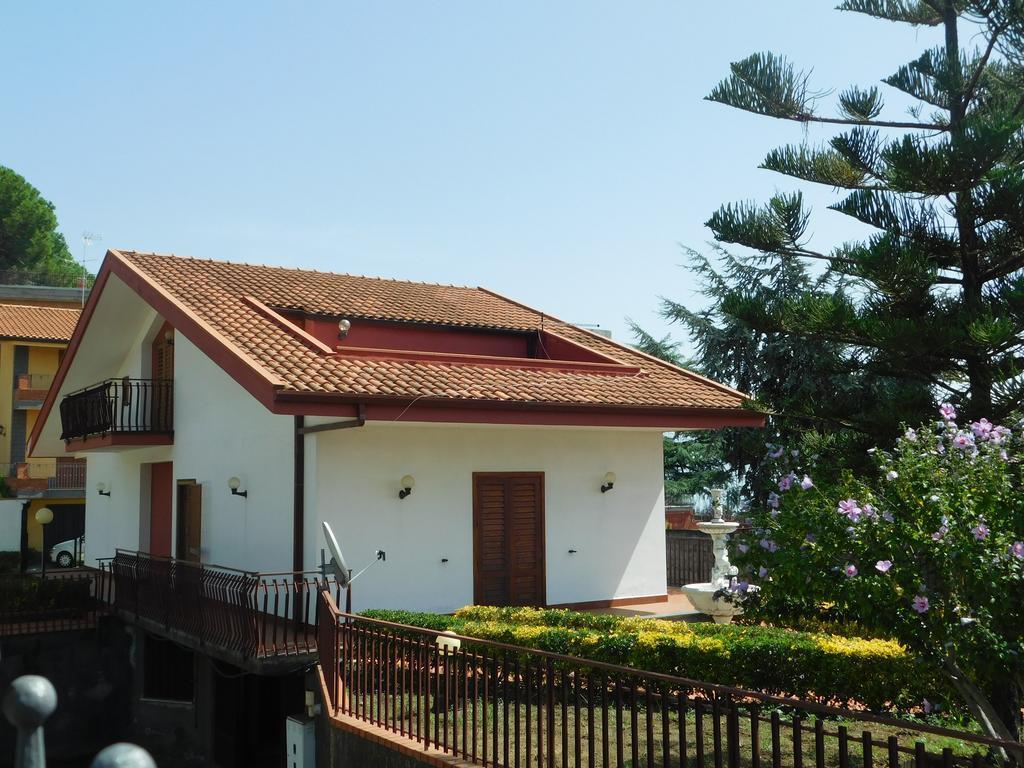Casa Vacanze Volpe Dell'Etna Nicolosi Eksteriør billede