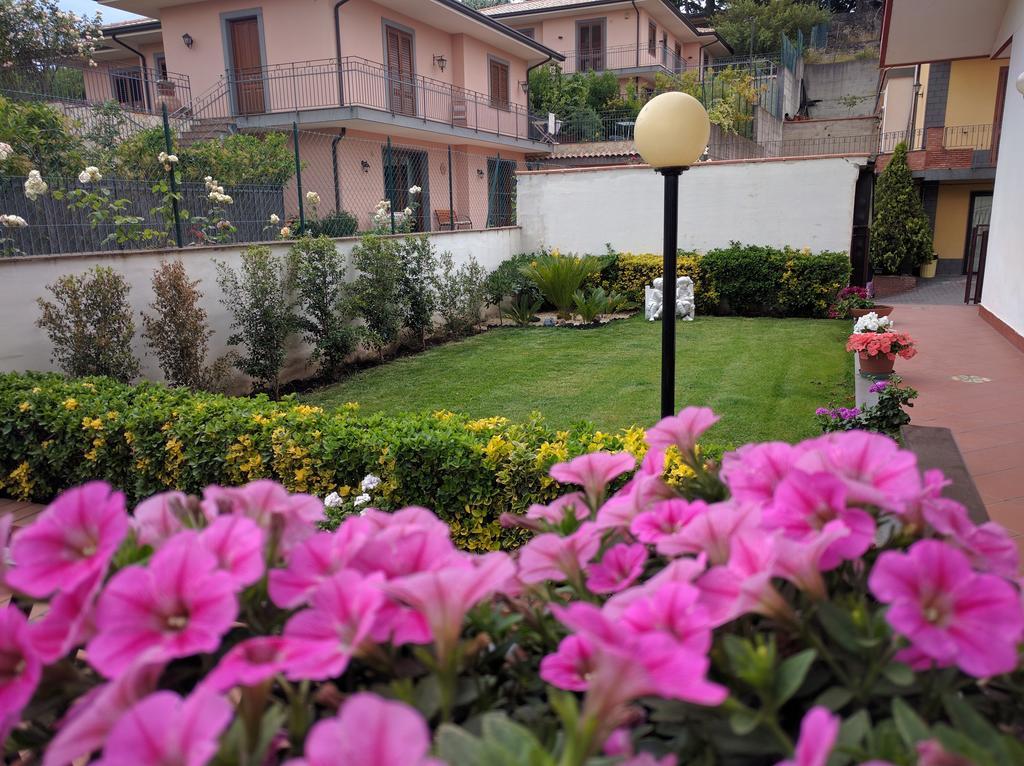 Casa Vacanze Volpe Dell'Etna Nicolosi Eksteriør billede